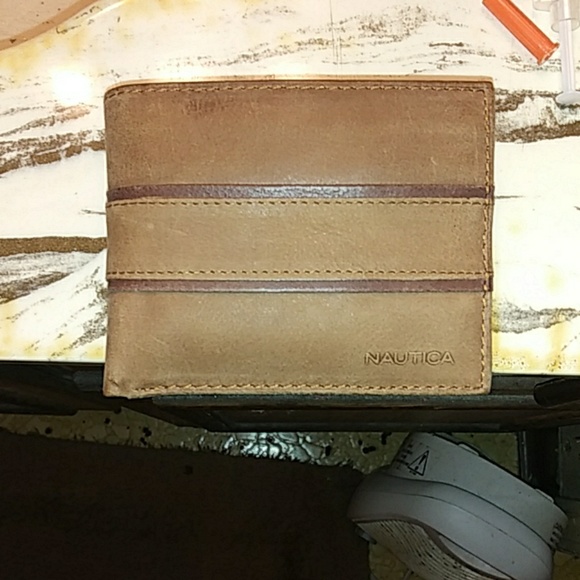 Wallet - Picture 1 of 3